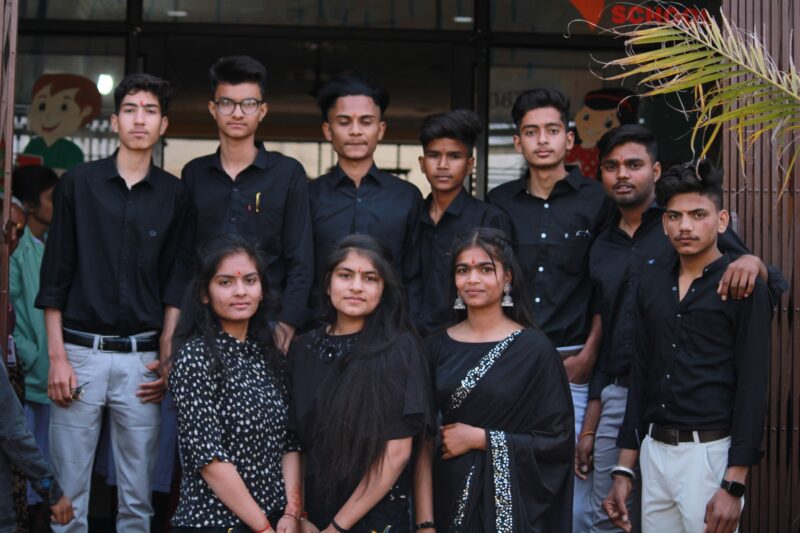 VVM SCHOOL PIPARALI ROAD SIKAR